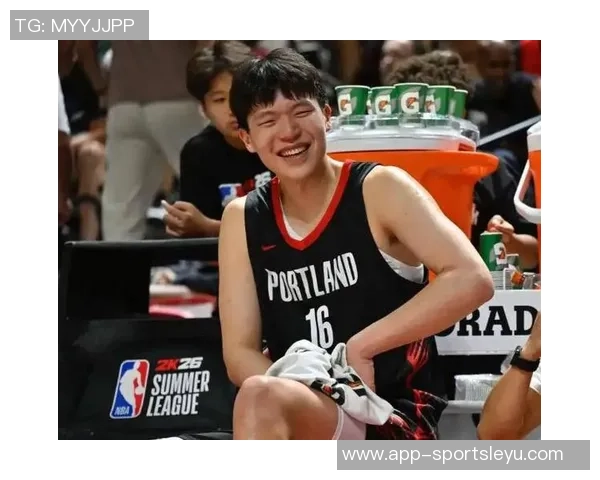 比卢普斯耐心指导杨瀚森学习与成长并重的篮球之路