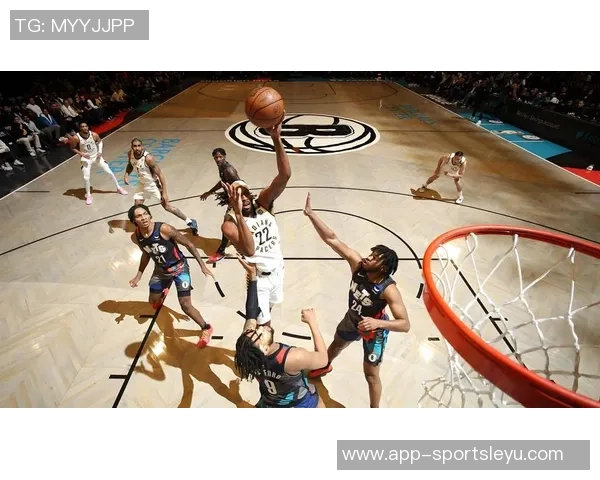 拉塞尔在场提升独行侠进攻效率显著下场后表现急剧下滑